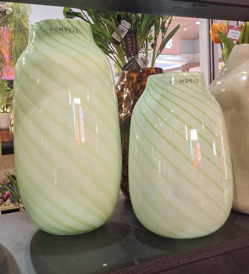 Vaas Vondels glas groen — M